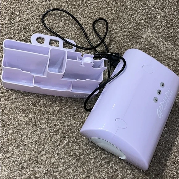 Crafters Companion Gemini Junior Die Cutting Machine in Light Purple - Picture 3 of 7